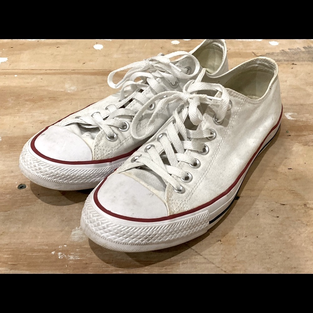 Converse Chuck Taylor Low Top - 9.5 white